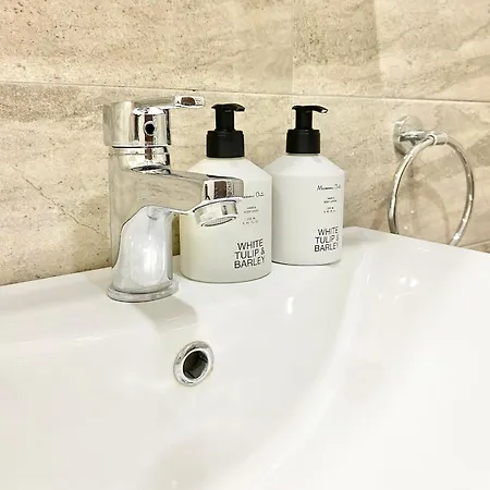 Central Apartment For 4 Guests Next To State Opera Στάρα Ζαγόρα Εξωτερικό φωτογραφία