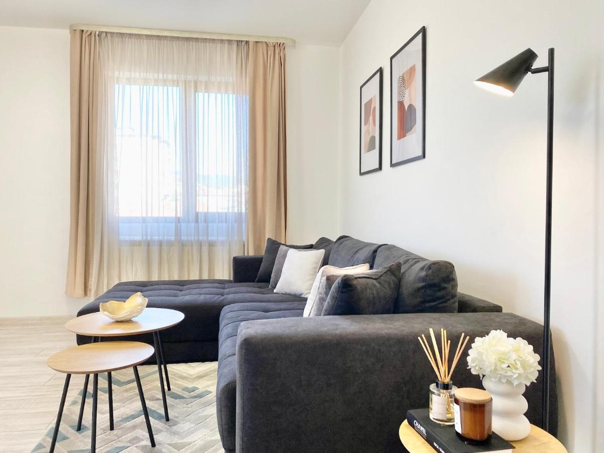 For 4 Guests Next To State Opera Apartment *